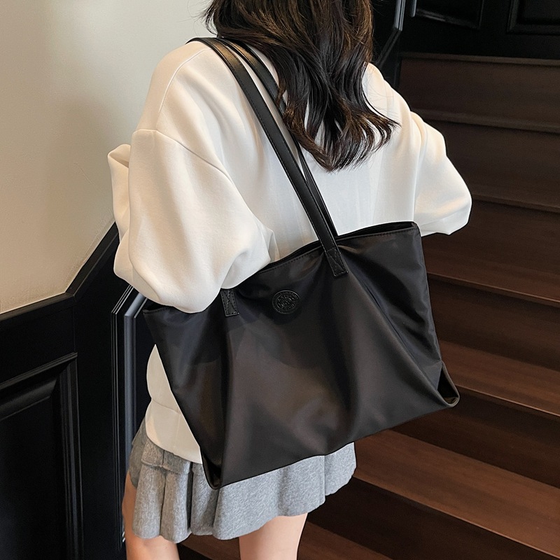 KAILICROWN New Water-Resistant Nylon Tote Bag for Women, Casual Large Capacity Shoulder Handbag