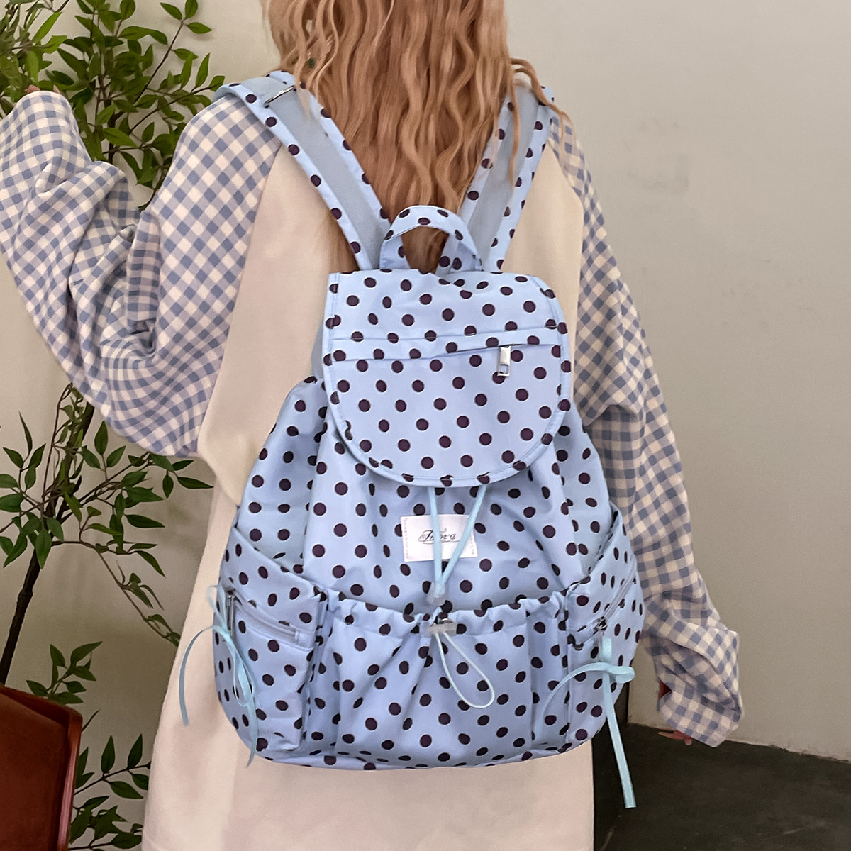 Cross-Border New Large Capacity Backpack for Women Fashionable Casual Versatile Short Trip Travel Backpack Polka Dot Personality Lightweight Bag